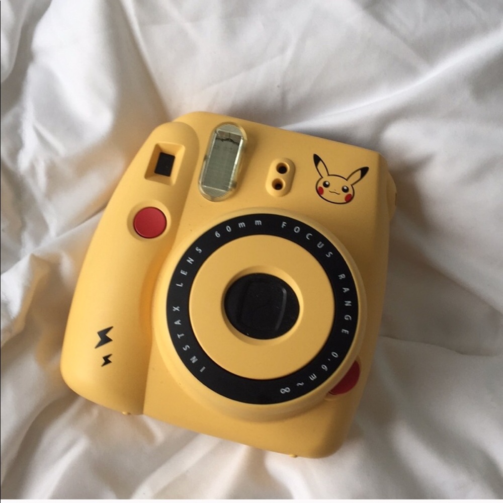 Pikachu pokemon instax mini 8